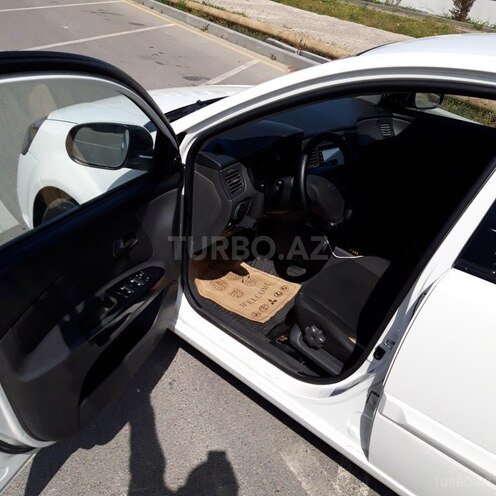 Kia Rio 2011, 525,780 km - 1.4 l - Bakı