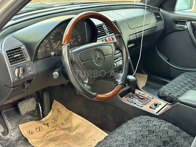 Mercedes C 200 1998, 327,000 km - 2.0 l - Bakı