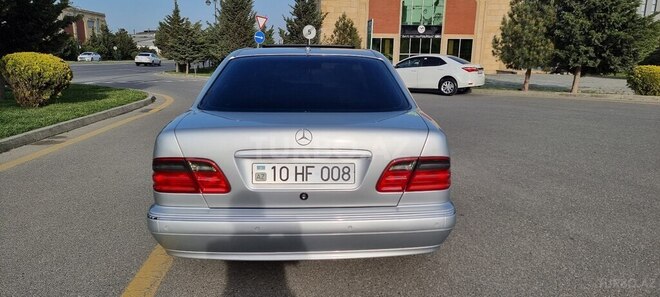Mercedes E 320 2000, 341,000 km - 3.2 l - Bakı