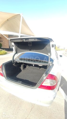 Mercedes E 220 2008, 272,000 km - 2.2 l - Bakı