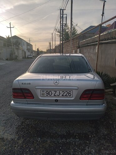 Mercedes E 230 1996, 528,000 km - 2.3 л - Bakı