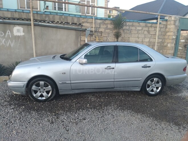 Mercedes E 230 1996, 528,000 km - 2.3 л - Bakı