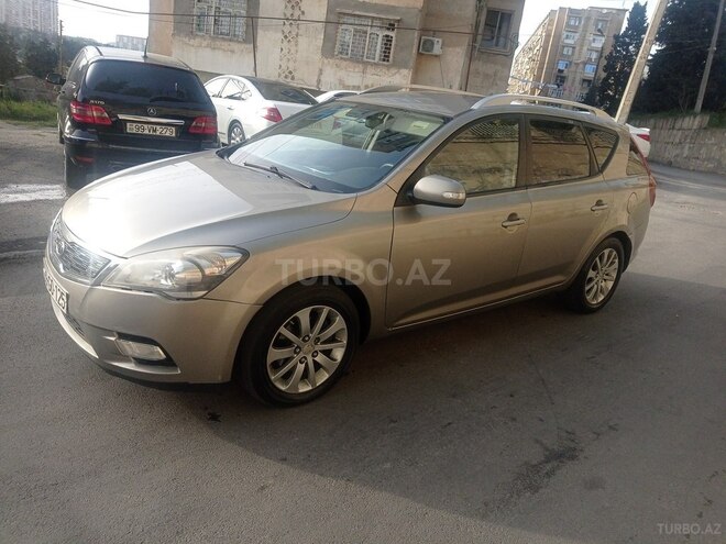Kia Ceed 2011, 290,000 km - 1.6 l - Bakı