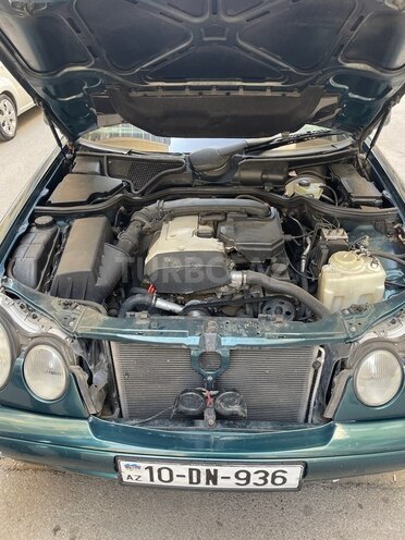 Mercedes E 200 1997, 253,000 km - 2.0 л - Bakı