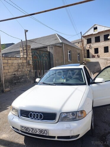 Audi A4 2000, 200,000 km - 1.8 l - Bakı
