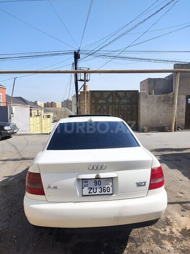 Audi A4 2000, 200,000 km - 1.8 l - Bakı