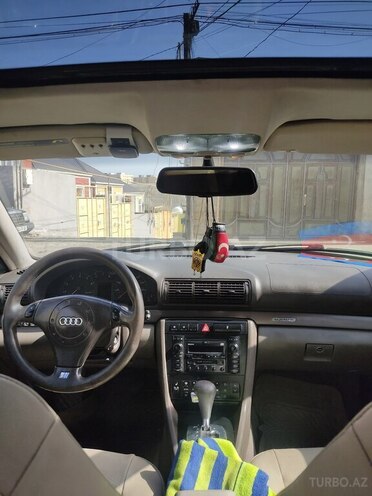 Audi A4 2000, 200,000 km - 1.8 l - Bakı