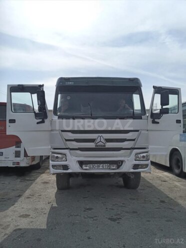 HOWO Sinotruk 2010, 260,000 km - 12.0 л - Bakı