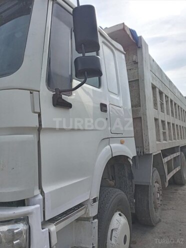HOWO Sinotruk 2010, 260,000 km - 12.0 л - Bakı