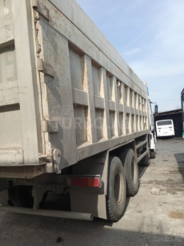 HOWO Sinotruk 2010, 260,000 km - 12.0 л - Bakı