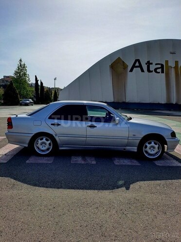 Mercedes C 280 1996, 444,000 km - 2.8 l - Bakı