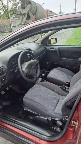 Opel Astra 1998, 136,000 km - 1.6 l - Şəki