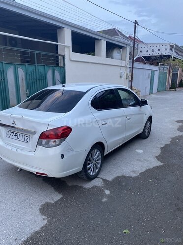 Mitsubishi Attrage 2014, 195,000 km - 1.2 л - Bakı