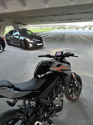 CFMOTO 300 NK 2023, 3,950 km - 0.3 l - Bakı