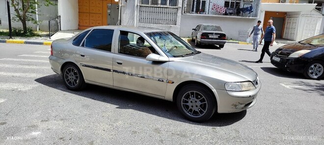 Opel Vectra 1996, 309,270 km - 1.6 l - Bakı
