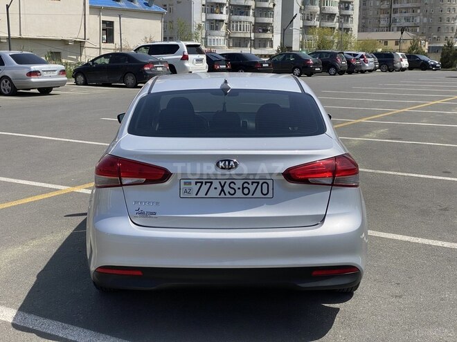 Kia Cerato 2017, 42,700 km - 2.0 l - Bakı