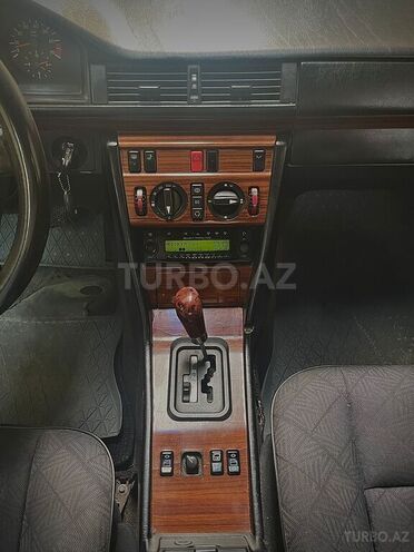 Mercedes E 220 1994, 399,500 km - 2.2 l - Bakı