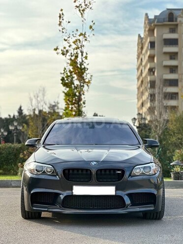 BMW 528 2015, 88,000 km - 2.0 л - Bakı