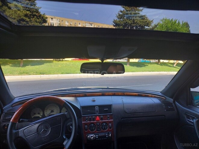 Mercedes C 230 1999, 145,000 km - 2.3 l - Bakı