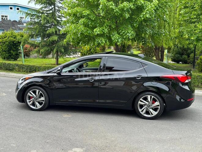 Hyundai Elantra 2015, 202,000 km - 1.8 l - Zaqatala