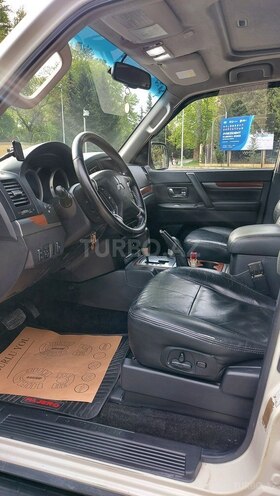 Mitsubishi Pajero 2008, 195,849 km - 3.0 л - Mingəçevir