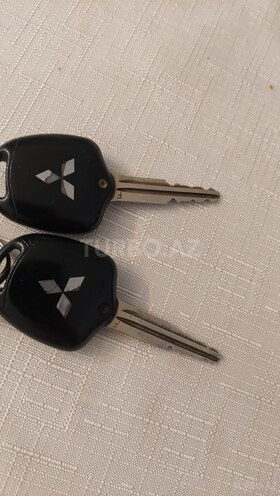 Mitsubishi Pajero 2008, 195,849 km - 3.0 л - Mingəçevir