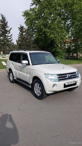 Mitsubishi Pajero 2008, 195,849 km - 3.0 л - Mingəçevir