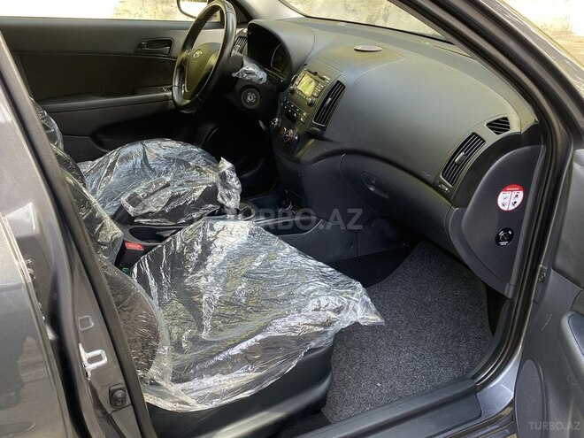 Hyundai i30 2009, 190,000 km - 1.4 л - Bakı