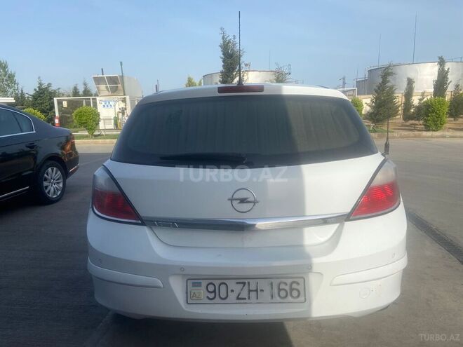 Opel Astra 2005, 295,000 km - 1.8 л - Bakı