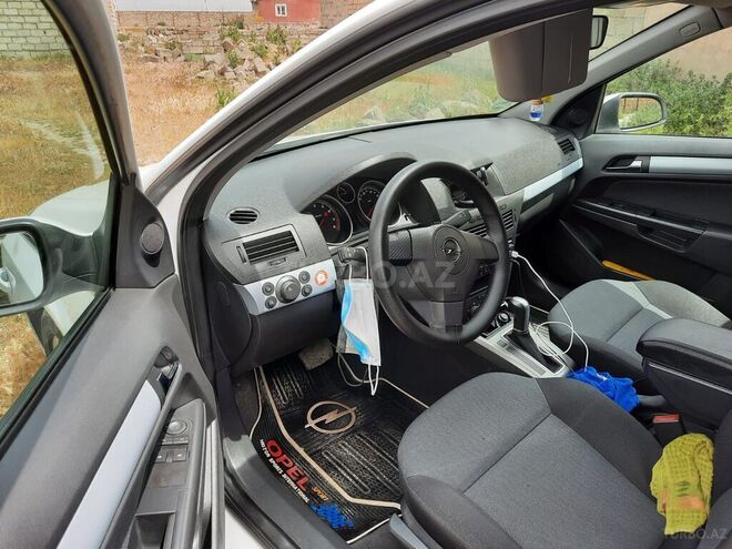 Opel Astra 2005, 295,000 km - 1.8 л - Bakı