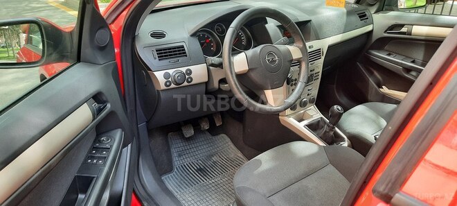 Opel Astra 2008, 173,000 km - 1.4 l - Bakı