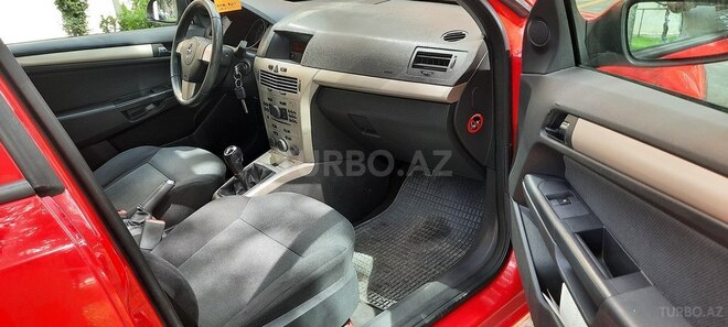 Opel Astra 2008, 173,000 km - 1.4 l - Bakı