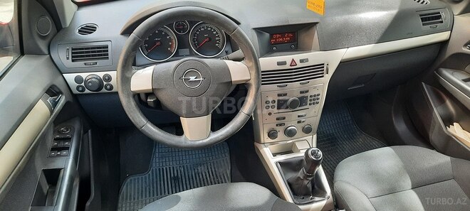 Opel Astra 2008, 173,000 km - 1.4 l - Bakı