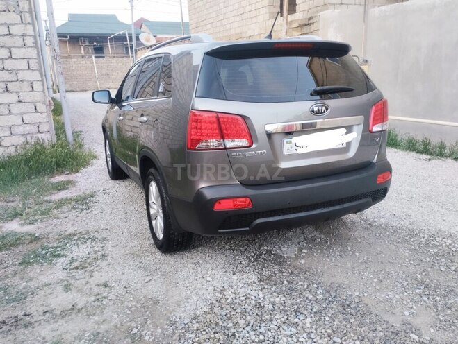 Kia Sorento 2011, 207,000 km - 2.0 л - Bakı
