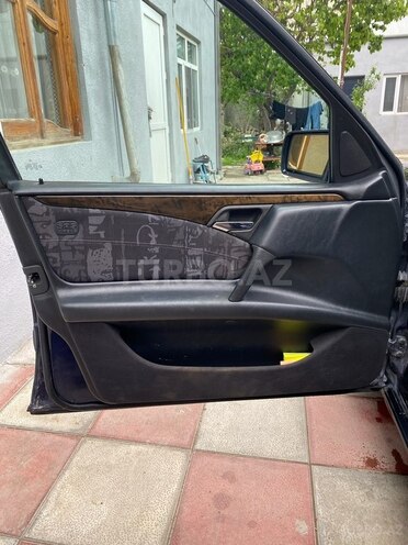 Mercedes E 200 1997, 286,900 km - 2.0 l - Gəncə