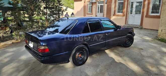 Mercedes E 200 1993, 231,000 km - 2.0 l - Sumqayıt