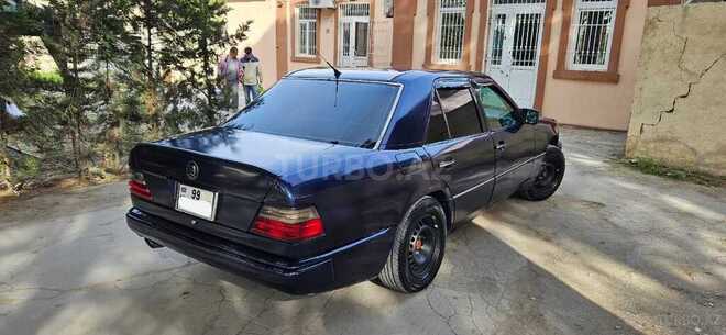 Mercedes E 200 1993, 231,000 km - 2.0 l - Sumqayıt