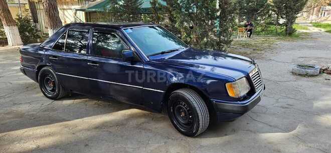 Mercedes E 200 1993, 231,000 km - 2.0 l - Sumqayıt