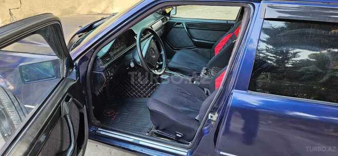 Mercedes E 200 1993, 231,000 km - 2.0 l - Sumqayıt