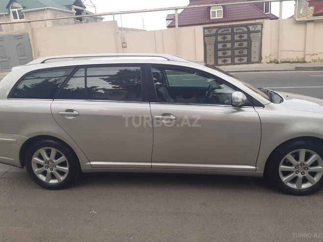 Toyota Avensis 2008, 185,800 km - 2.2 l - Bakı