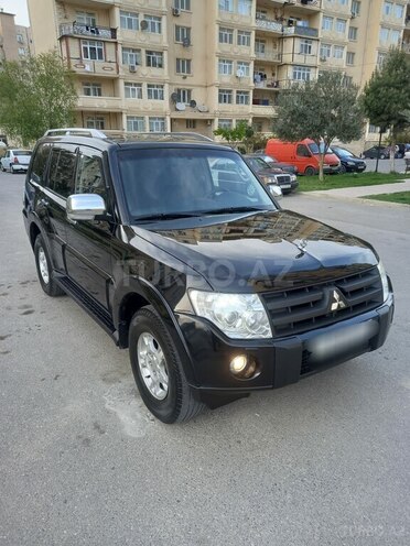 Mitsubishi Pajero 2007, 218,000 km - 3.0 l - Bakı