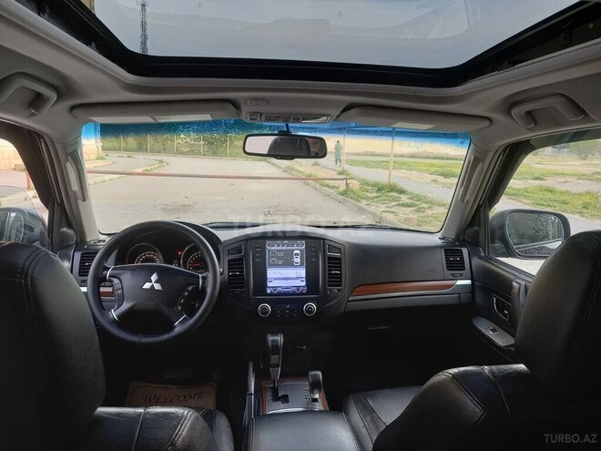 Mitsubishi Pajero 2007, 218,000 km - 3.0 l - Bakı