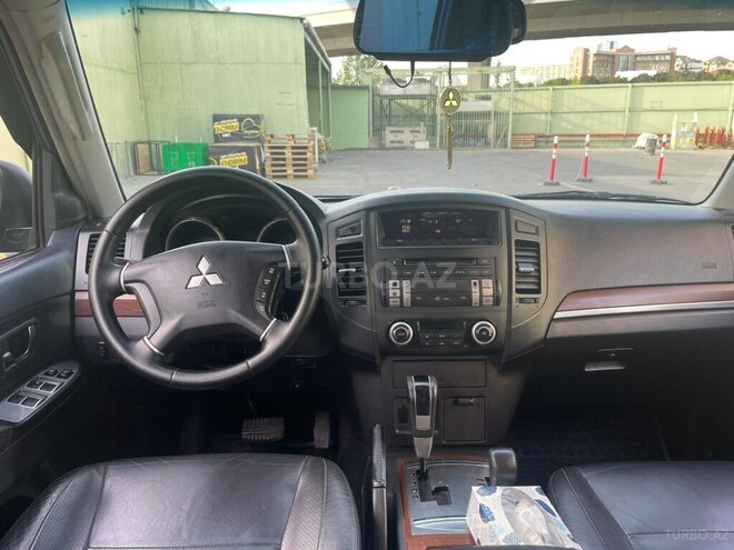 Mitsubishi Pajero 2007, 202,989 km - 3.0 l - Bakı