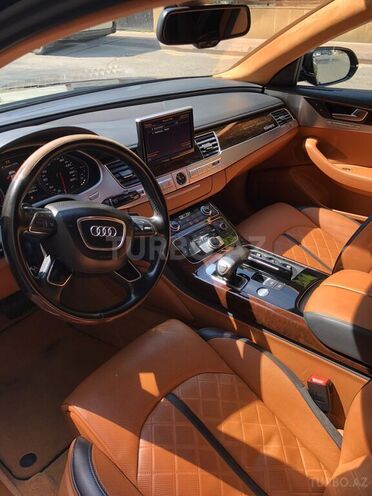 Audi A8 2014, 127,000 km - 4.0 л - Bakı