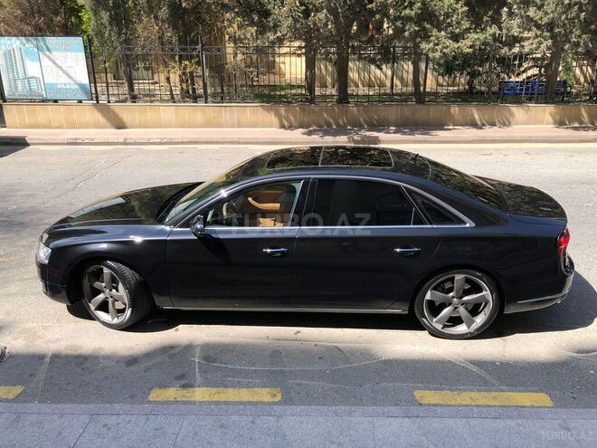 Audi A8 2014, 127,000 km - 4.0 л - Bakı