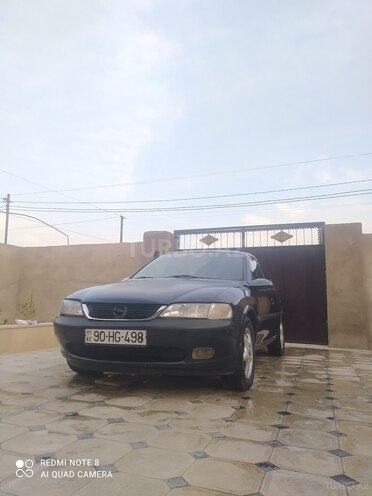 Opel Vectra 1999, 330,000 km - 2.0 l - Bakı
