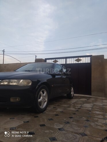 Opel Vectra 1999, 330,000 km - 2.0 l - Bakı