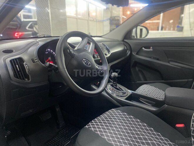 Kia Sportage 2011, 77,000 km - 2.0 l - Bakı