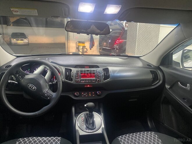 Kia Sportage 2011, 77,000 km - 2.0 l - Bakı
