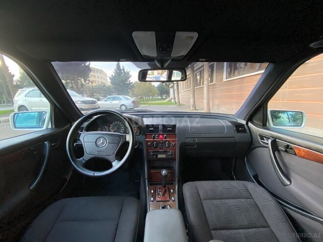 Mercedes C 220 2000, 310,000 km - 2.2 l - Bakı